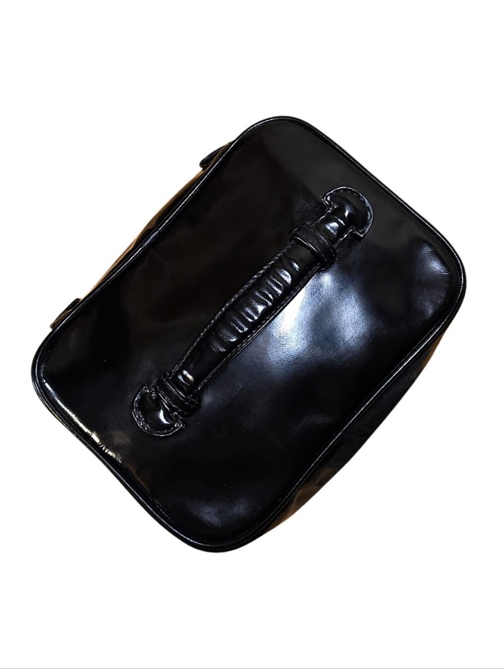 CHANEL PATENT LEATHER VANITY CASE - Picture 9 of 16